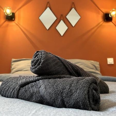 Logement Neuf - Proximite Centre Μπουρζ Εξωτερικό φωτογραφία